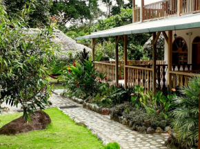 Гостиница Banana Lodge  Puerto Misahuallí